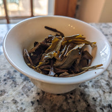 Wild-Grown Da Xue Shan Raw Pu-erh Mao Cha Tea